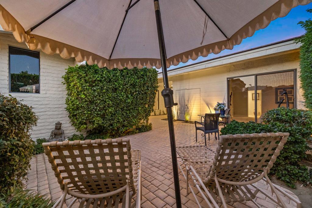 44848 Oro Grande Circle