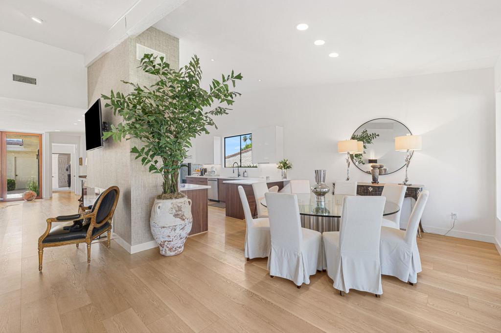 44848 Oro Grande Circle