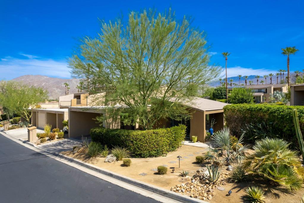 73561 Dalea Lane