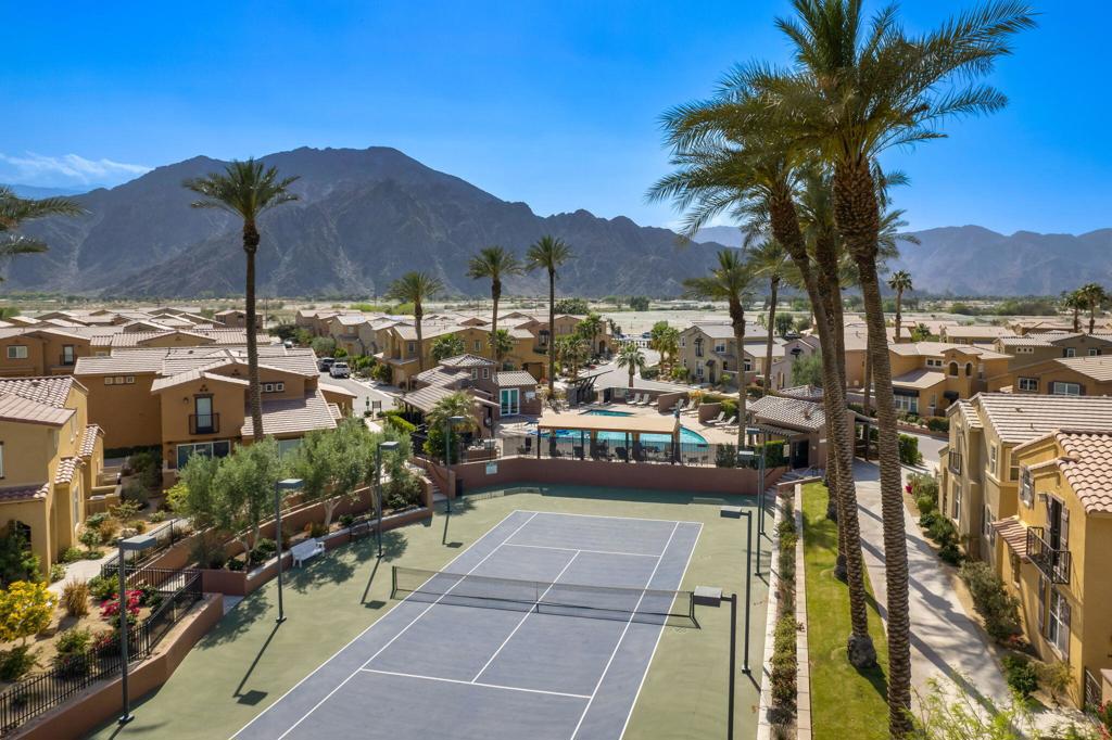 52230 Desert Spoon Court