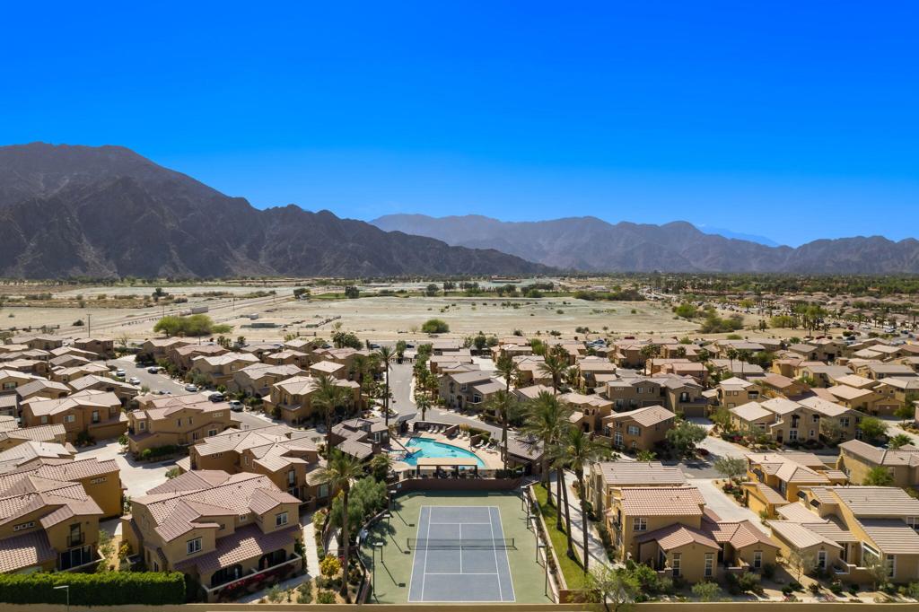 52230 Desert Spoon Court