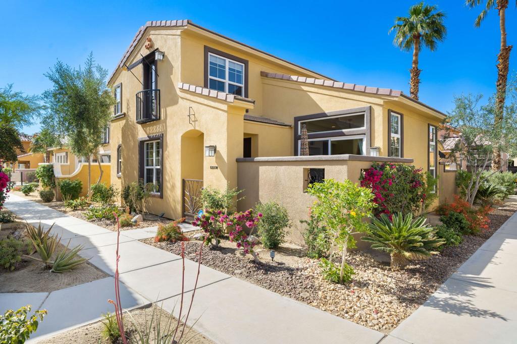 52230 Desert Spoon Court