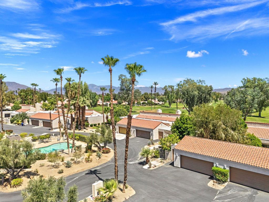 925 Inverness Drive