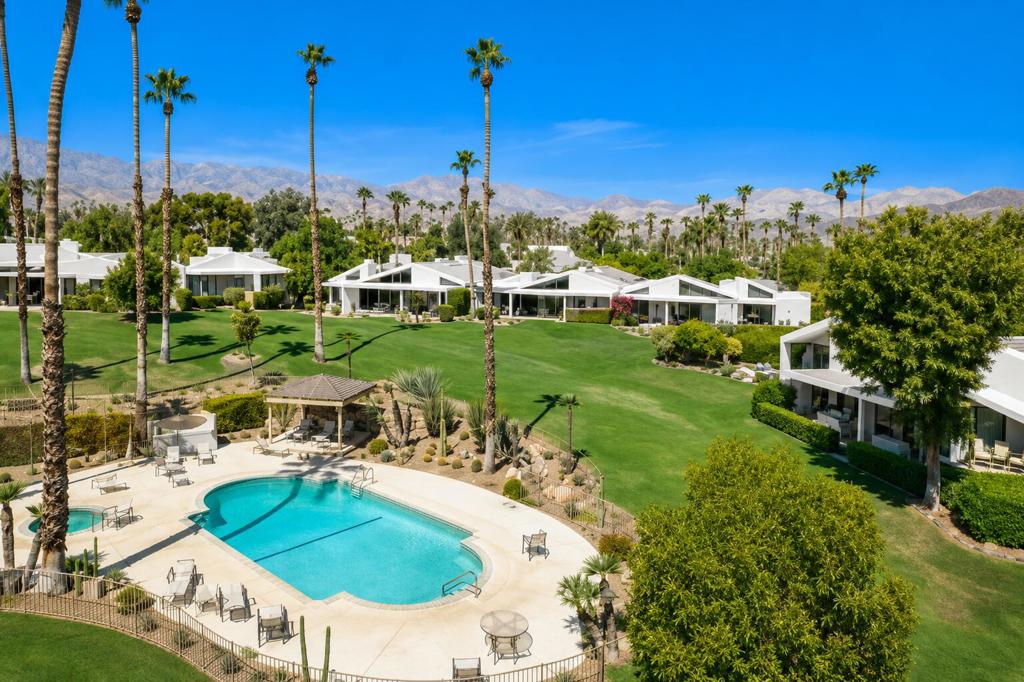 73391 Oriole Court