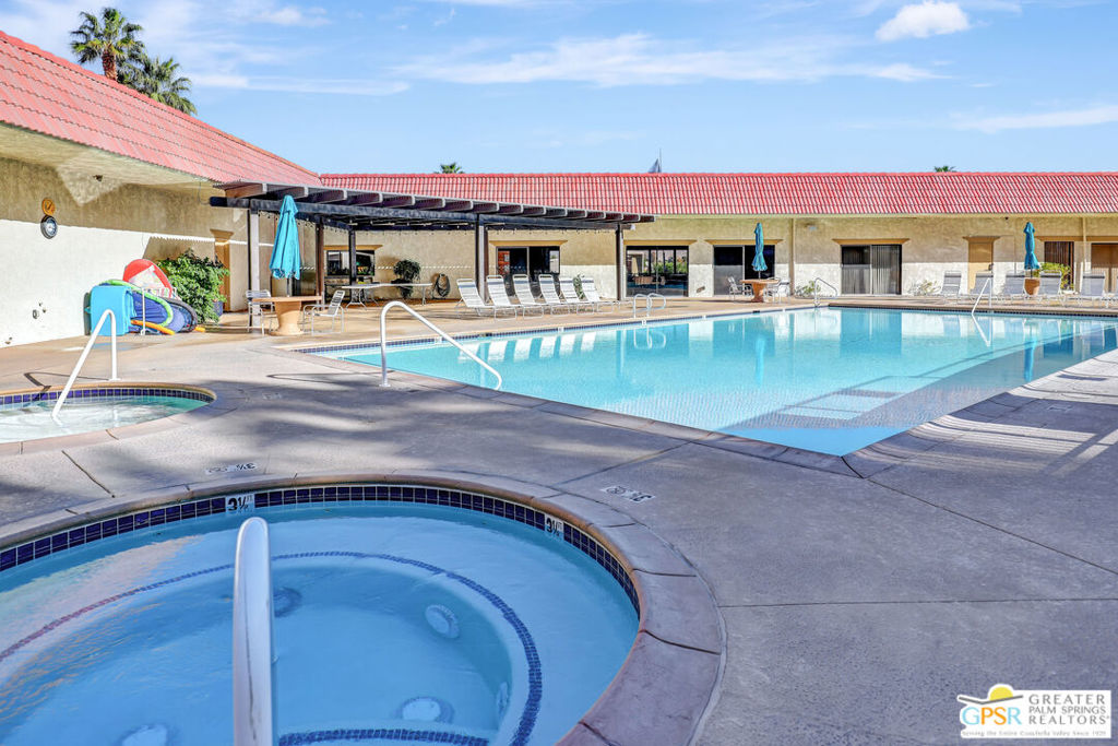 69333 E Palm Canyon Drive 85