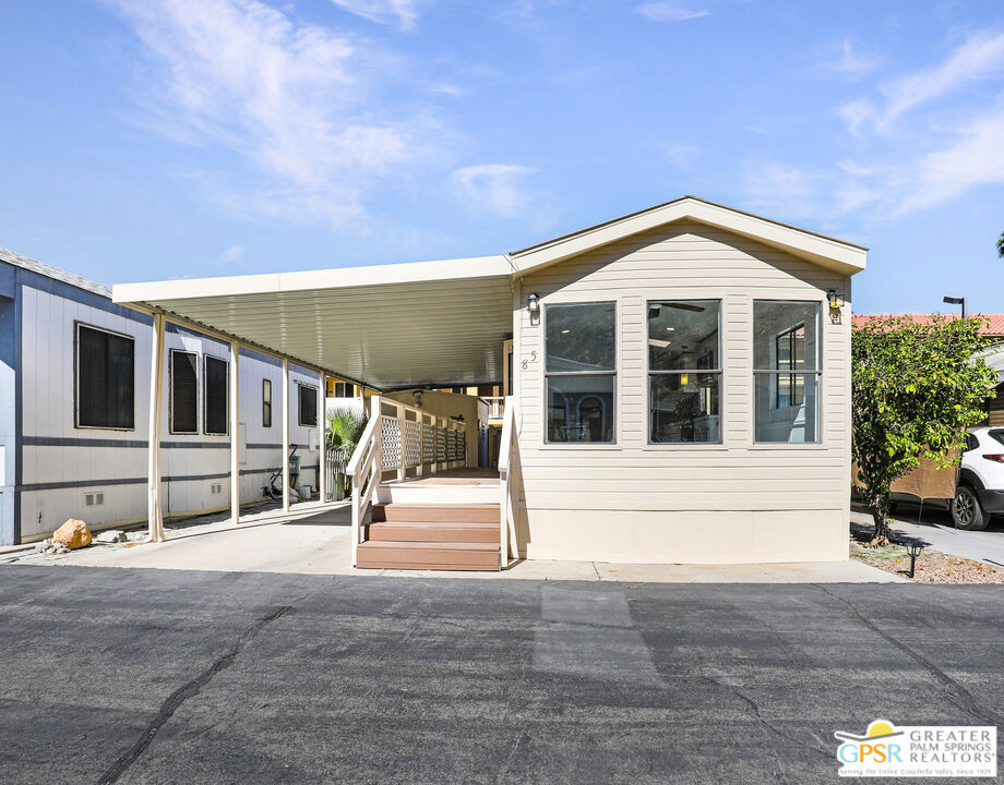 69333 E Palm Canyon Drive 85