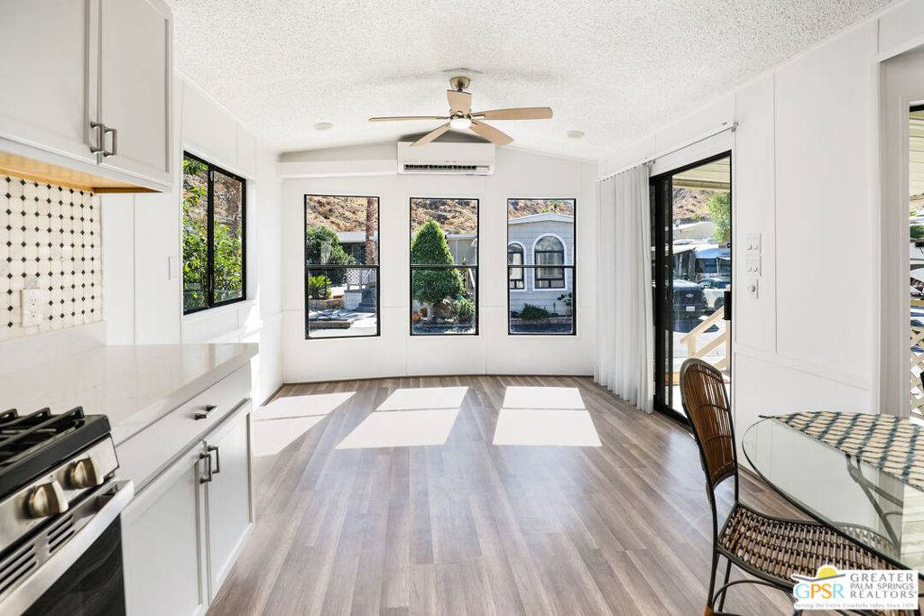 69333 E Palm Canyon Drive 85