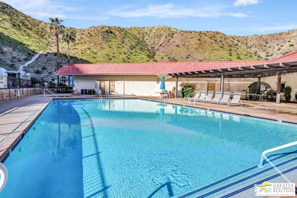 69333 E Palm Canyon Drive 85