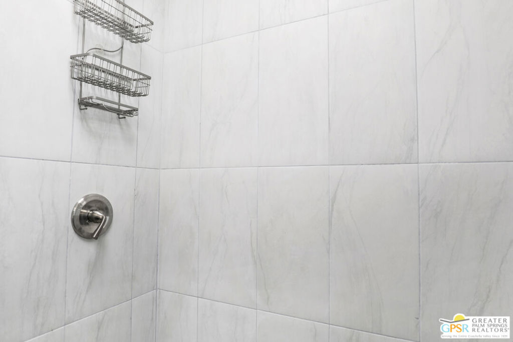 69333 E Palm Canyon Drive 85