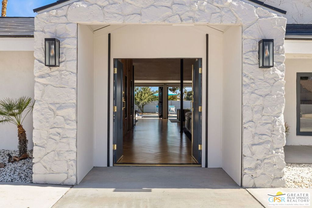2170 S Pebble Beach Drive