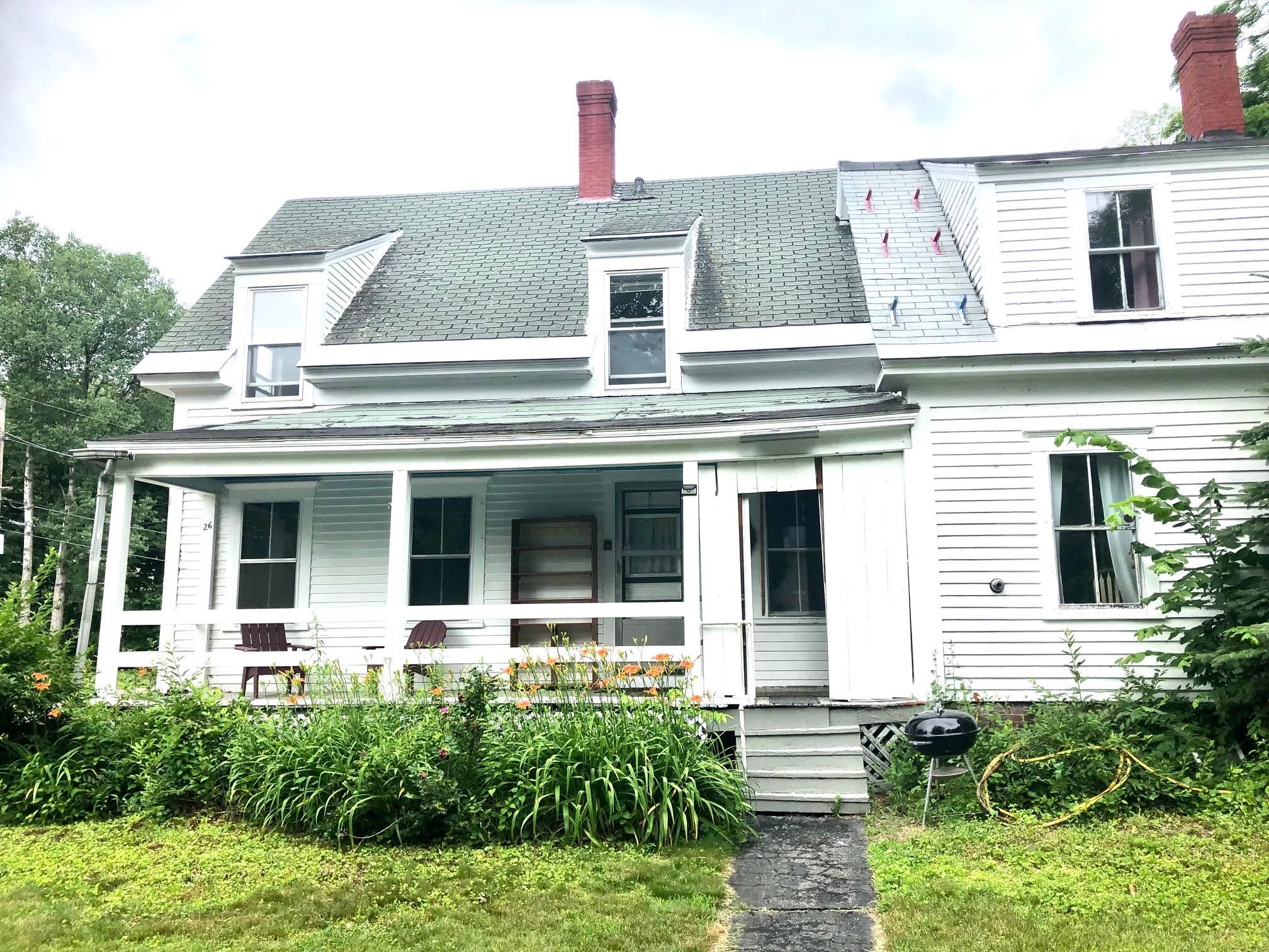 26 Pleasant Street