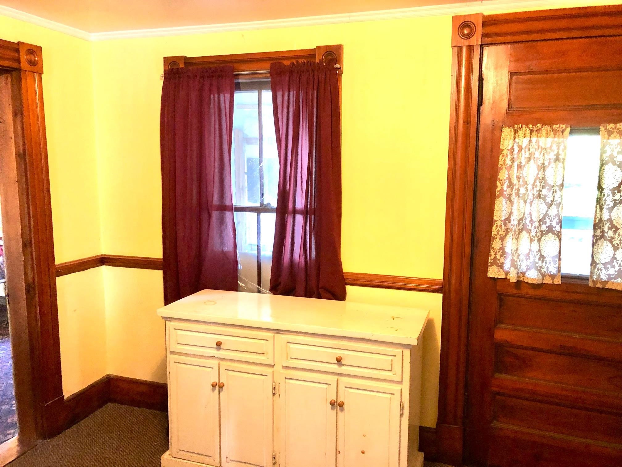 26 Pleasant Street