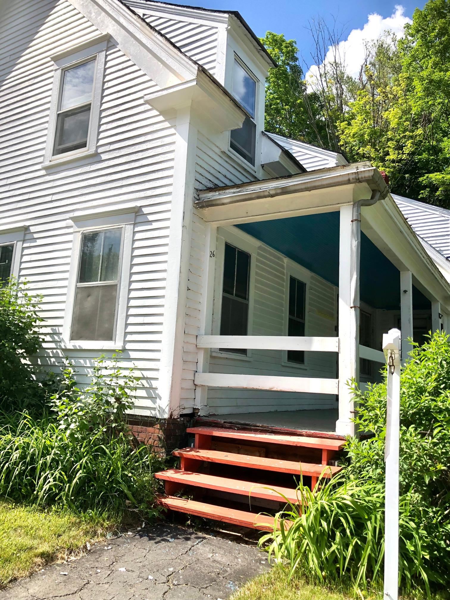 26 Pleasant Street