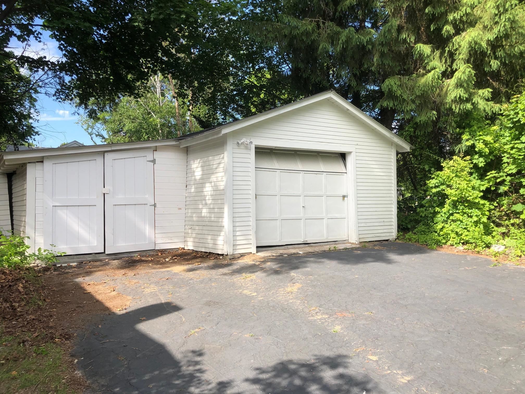 26 Pleasant Street