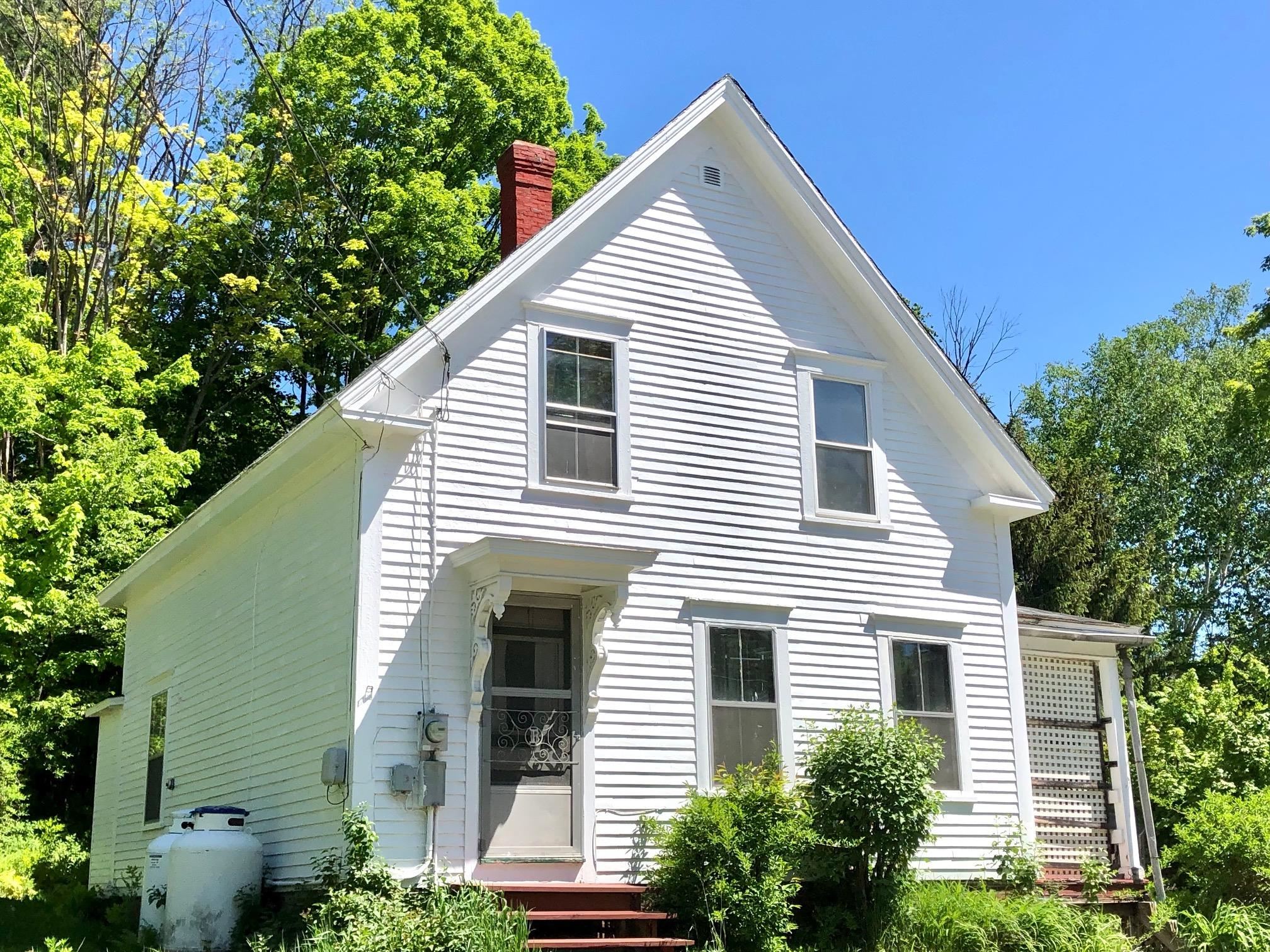 26 Pleasant Street