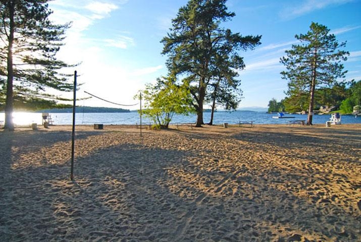 344 Old Lake Shore Road Unit: 14