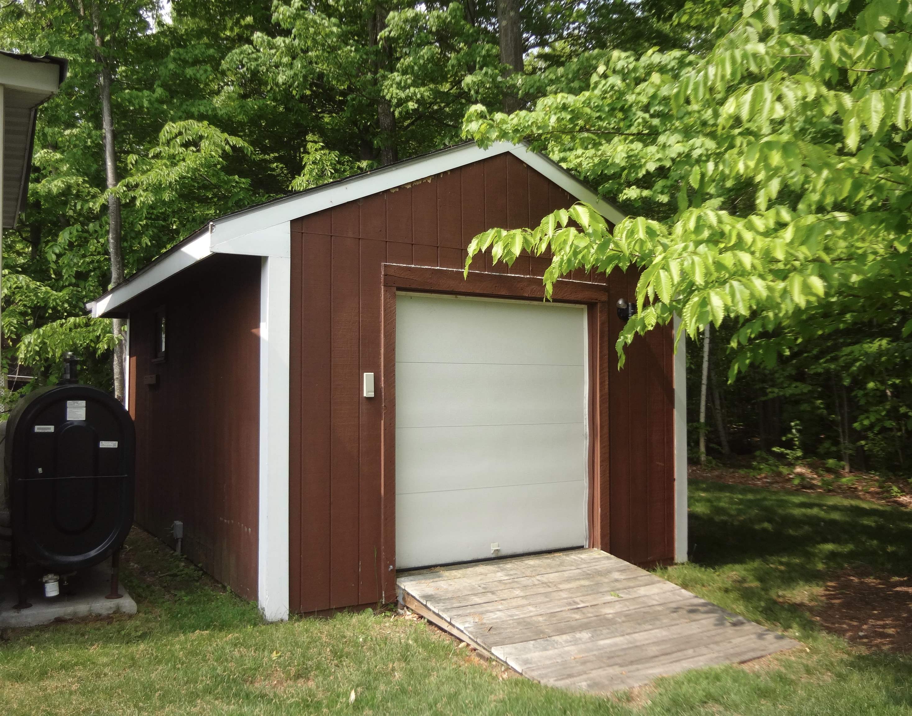 344 Old Lake Shore Road Unit: 14