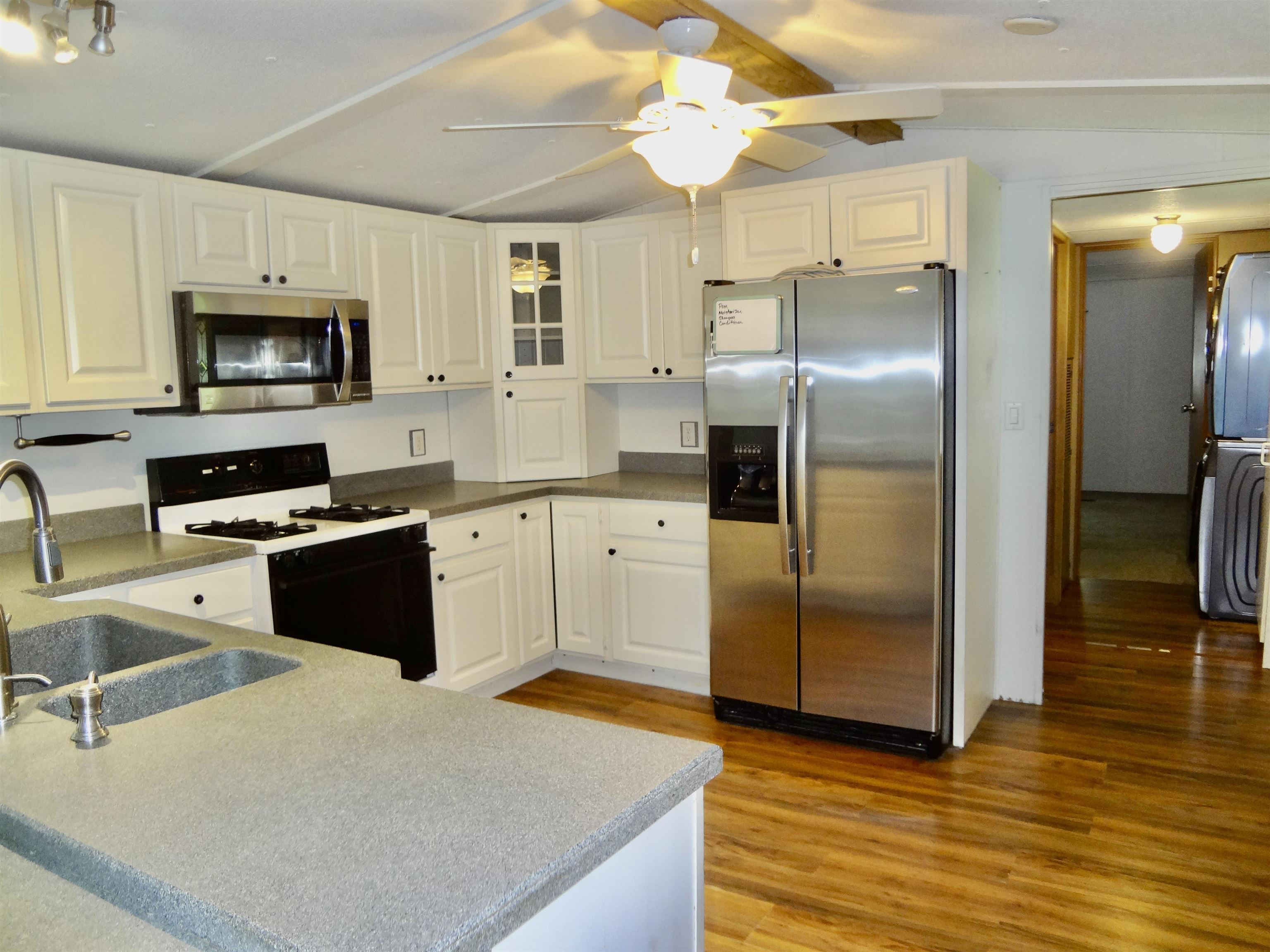 344 Old Lake Shore Road Unit: 14