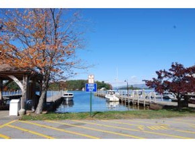 344 Old Lake Shore Road Unit: 14