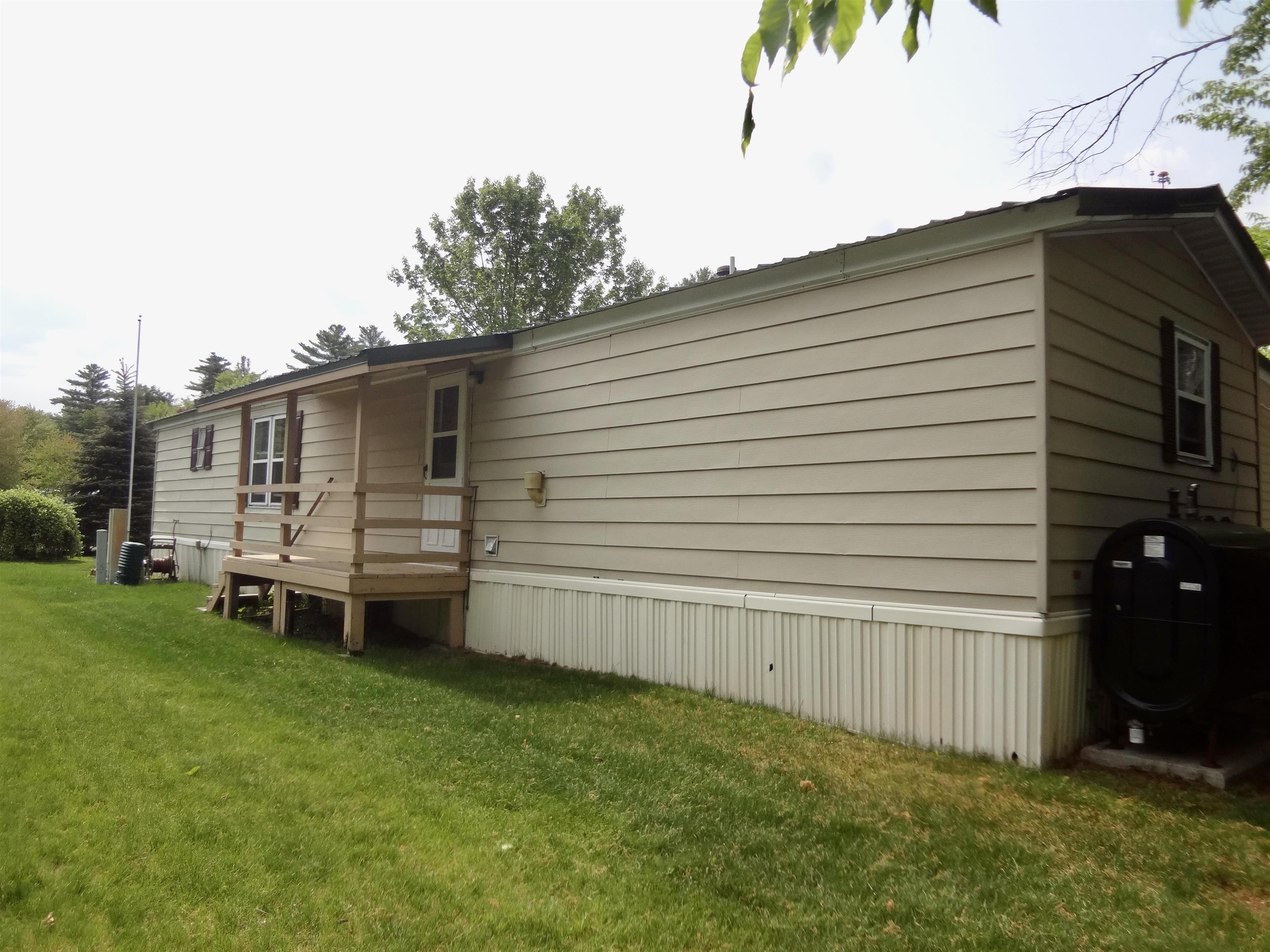 344 Old Lake Shore Road Unit: 14