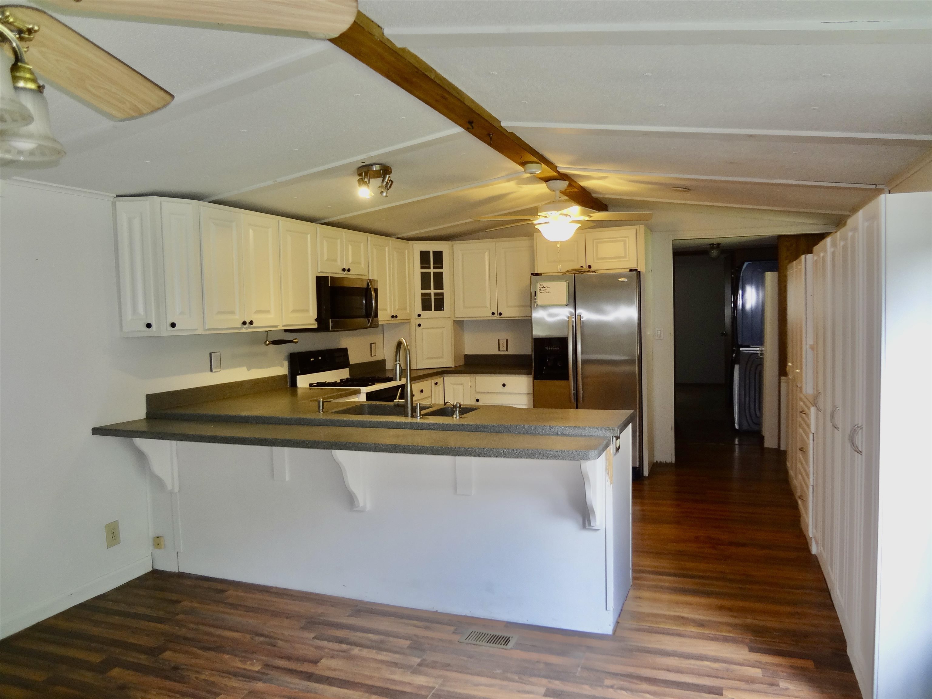 344 Old Lake Shore Road Unit: 14