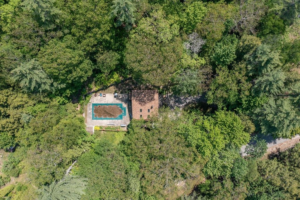 128 Heritage Hill Road