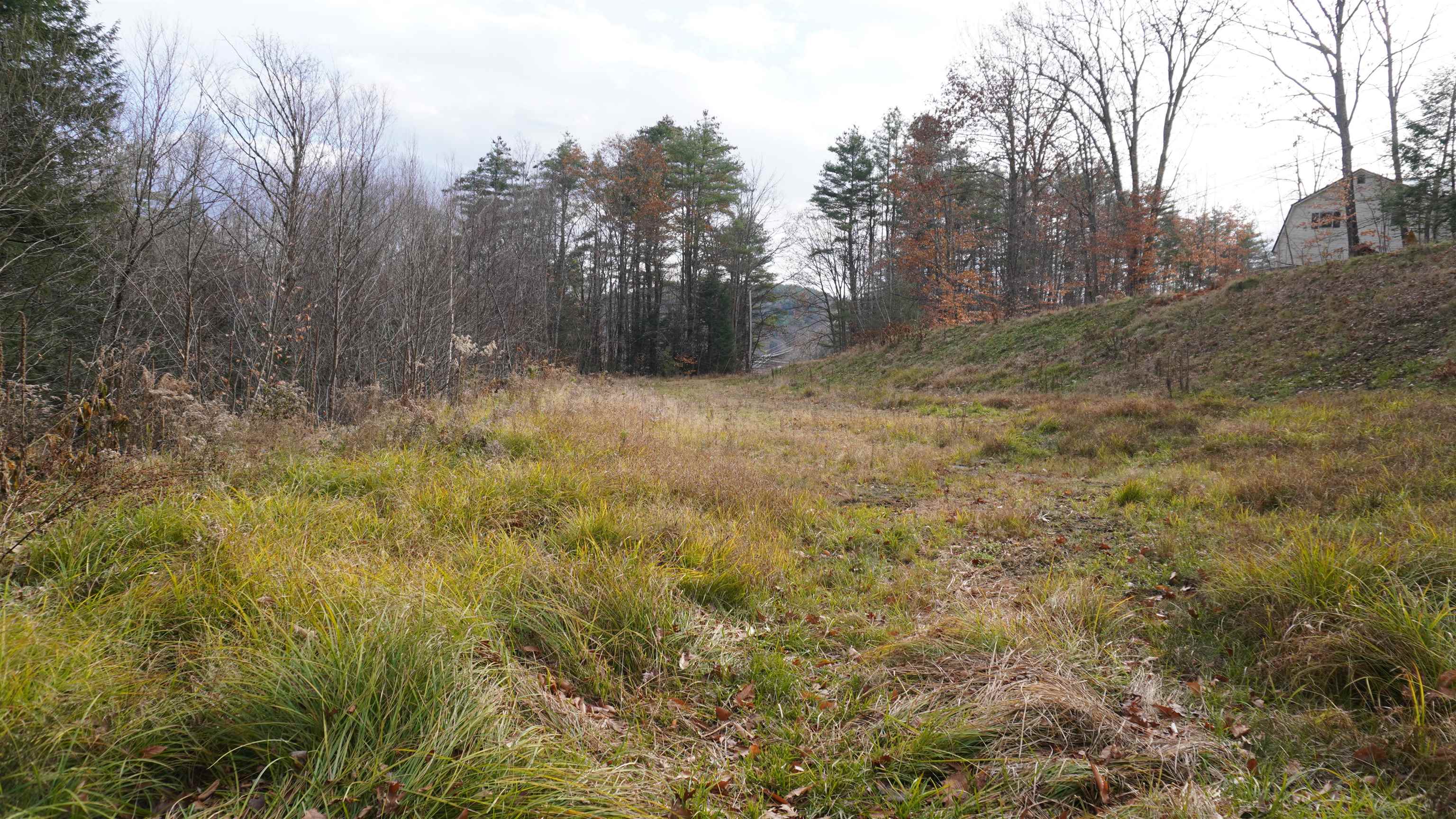00 Peaked Hill Road