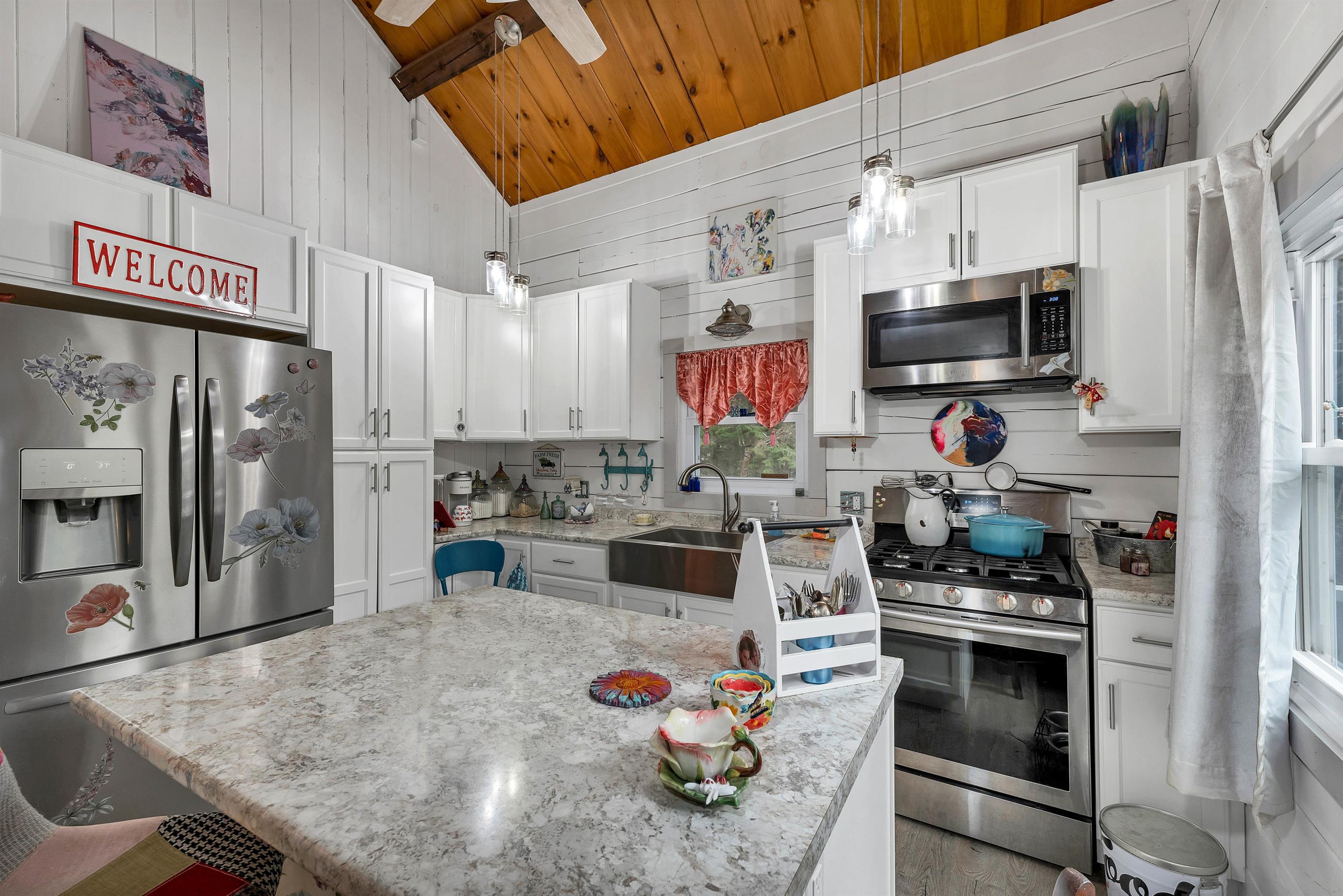 2000 French Pond Road