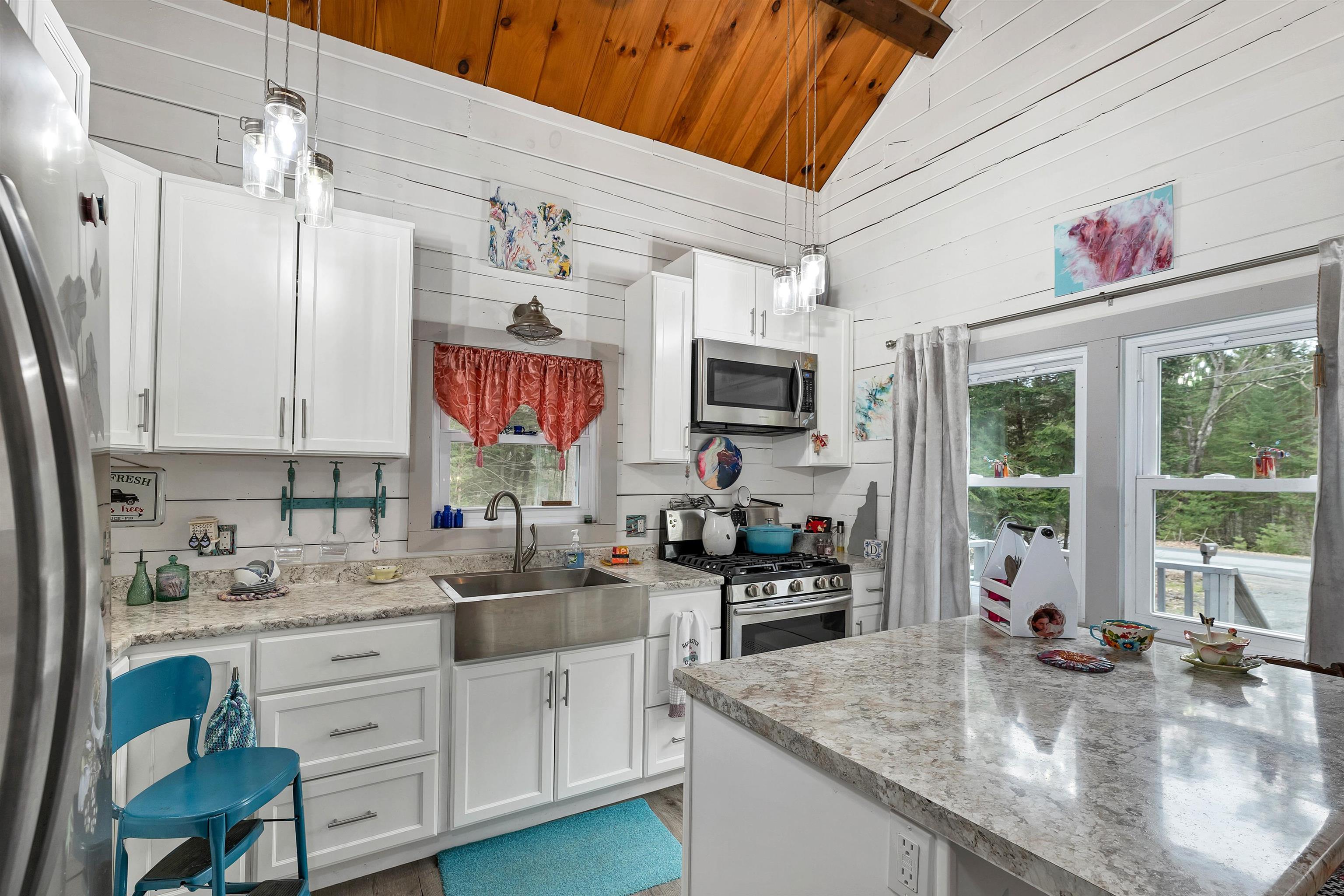 2000 French Pond Road