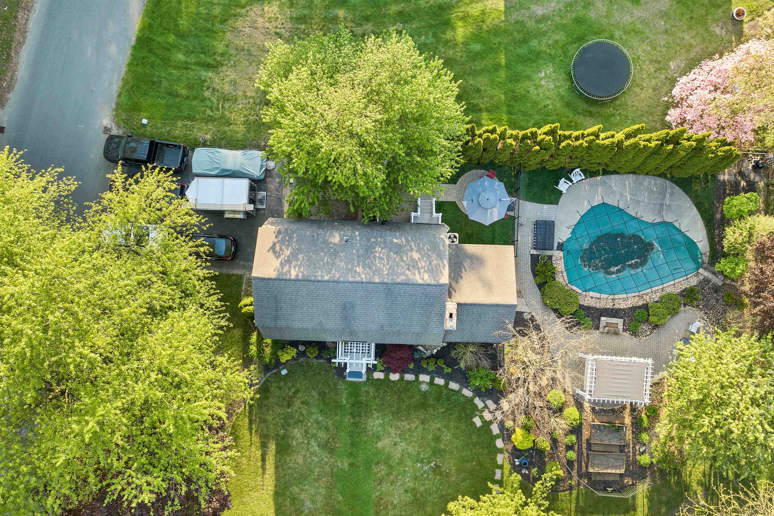 2 Richard Drive