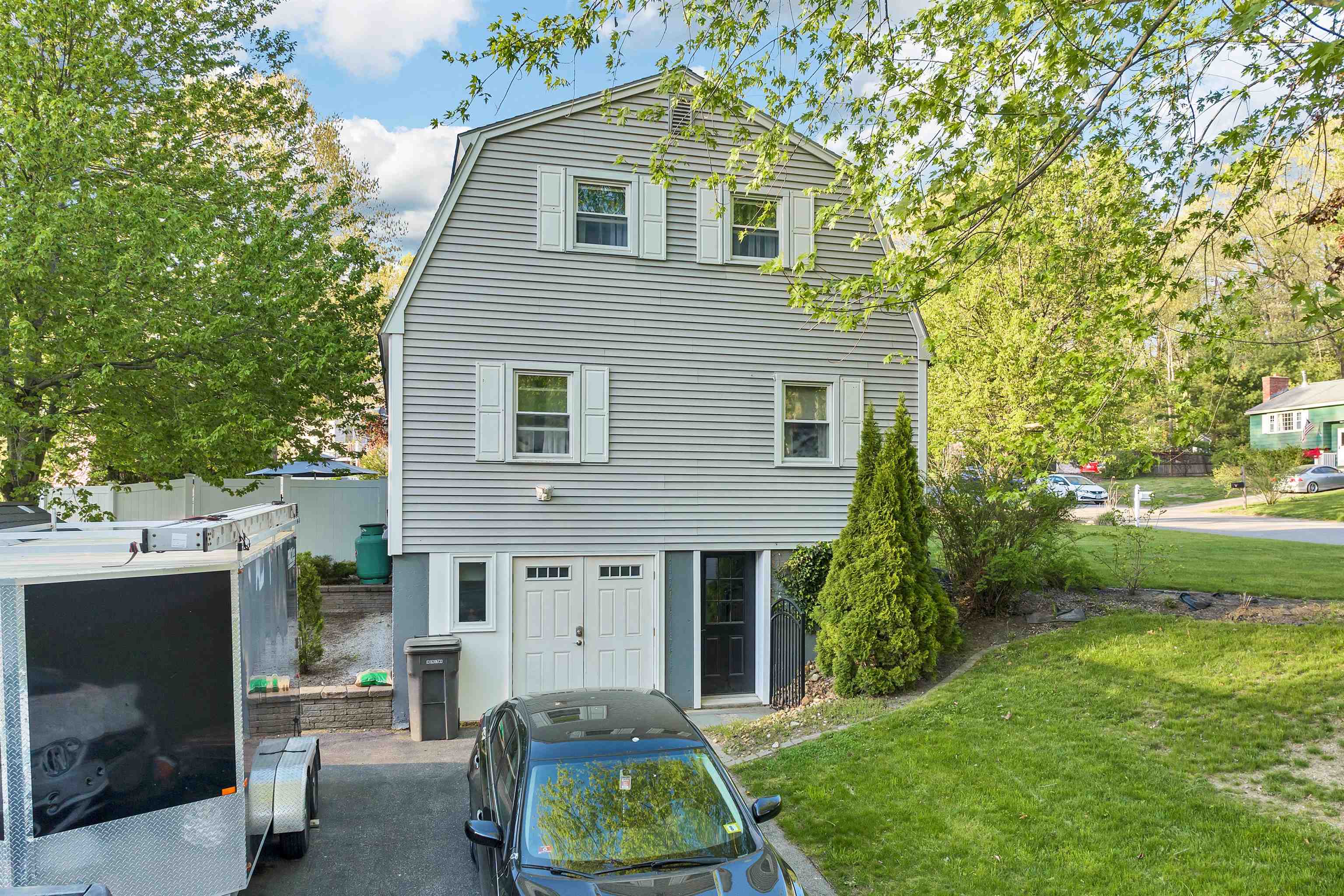2 Richard Drive