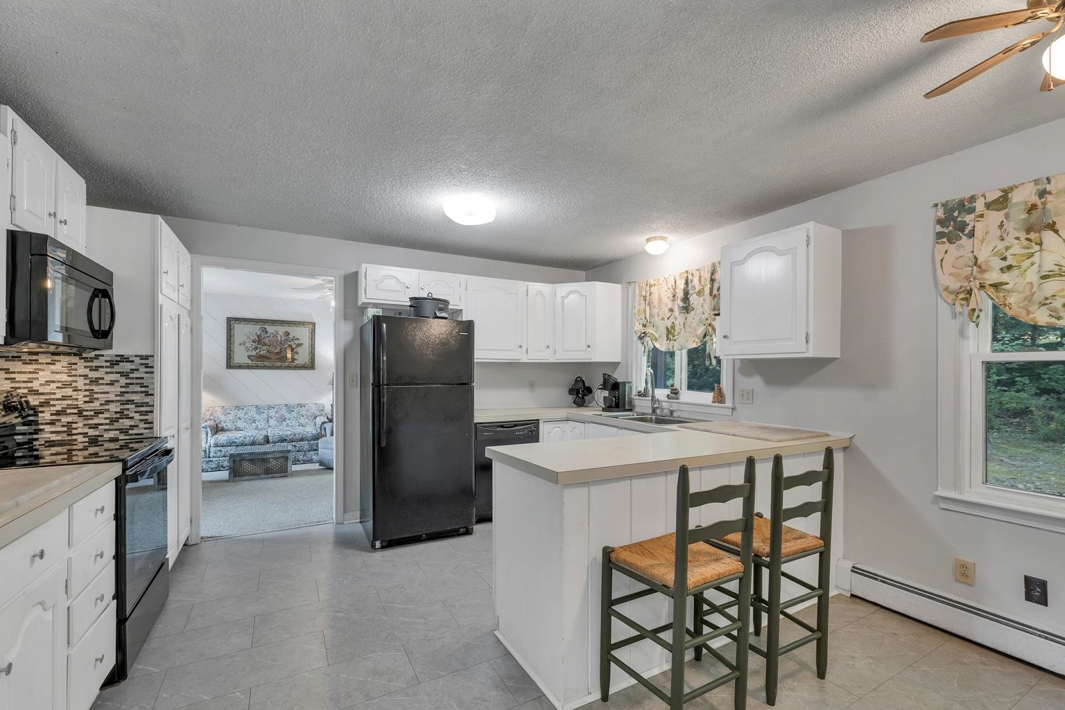 285 Shore Drive