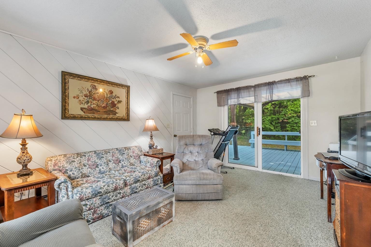 285 Shore Drive