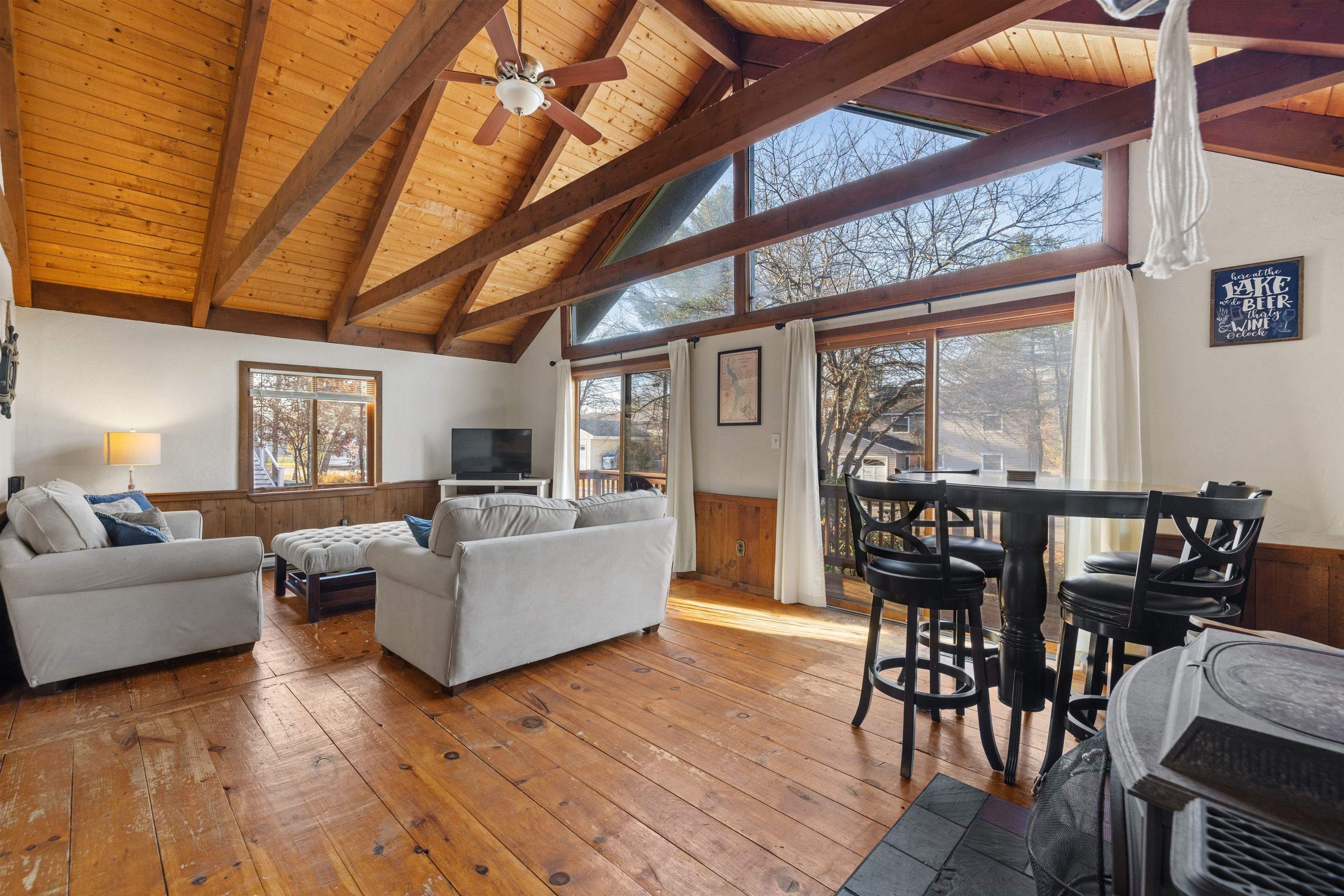 11 Linda Drive