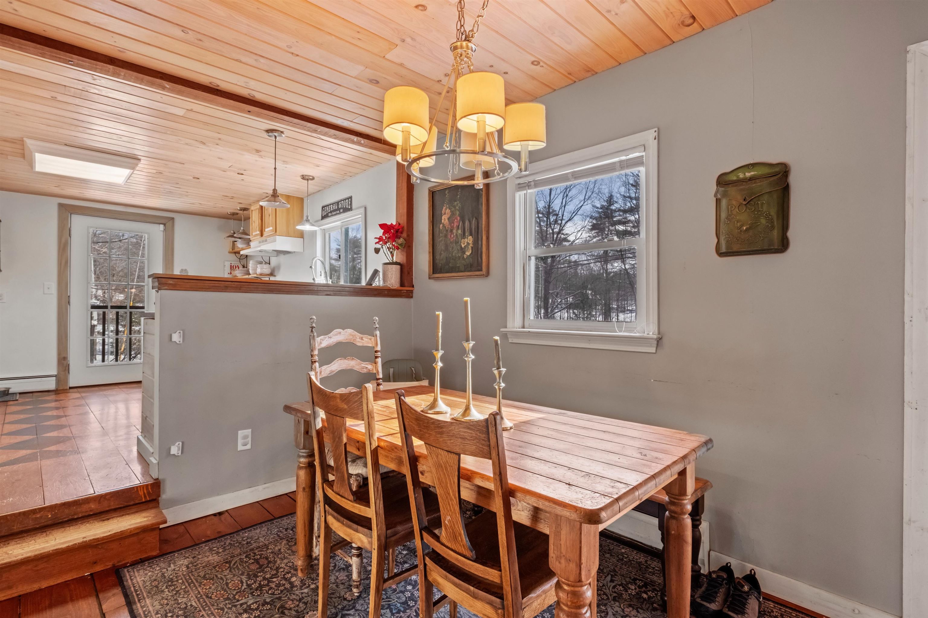 112 Town House Road