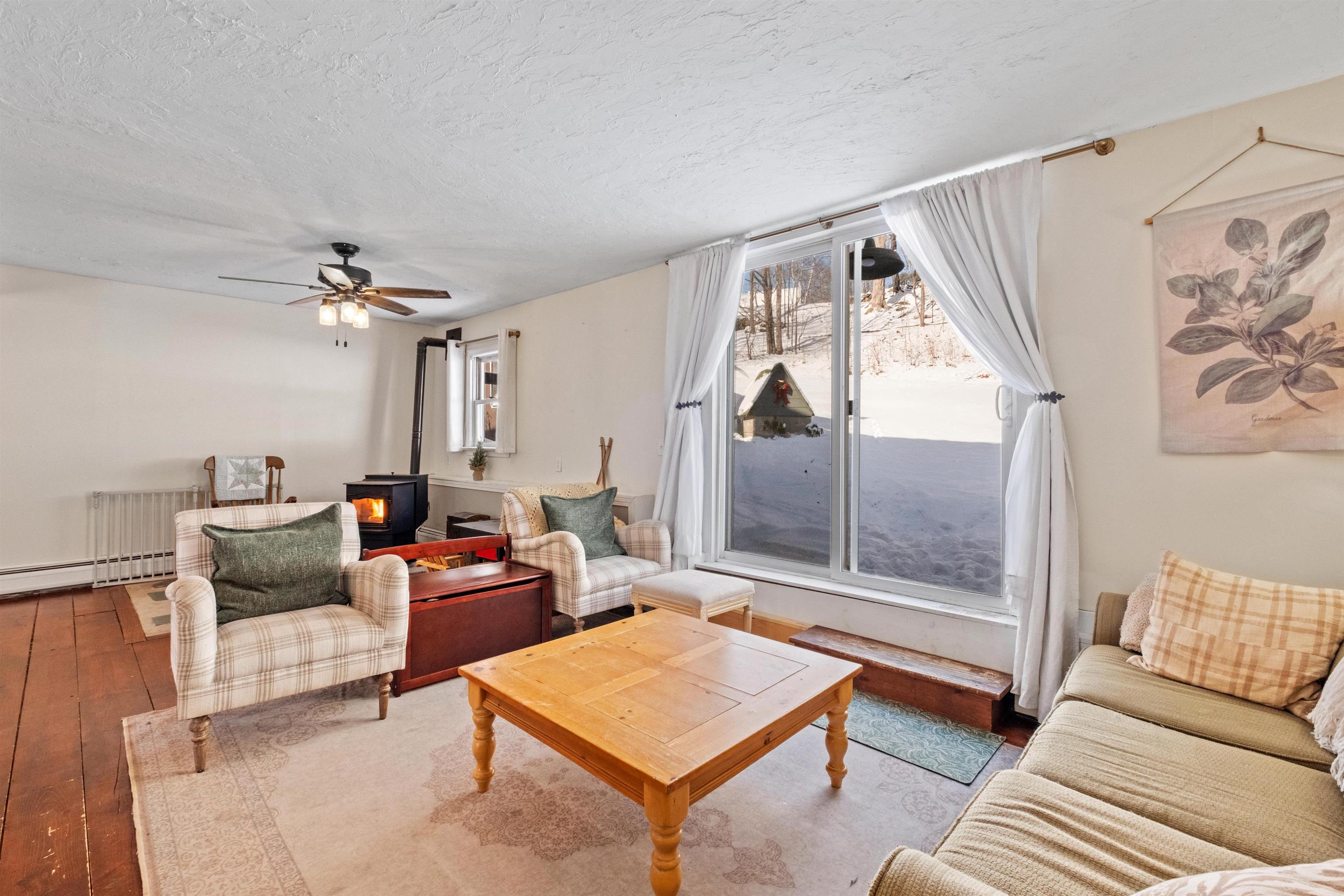 112 Town House Road