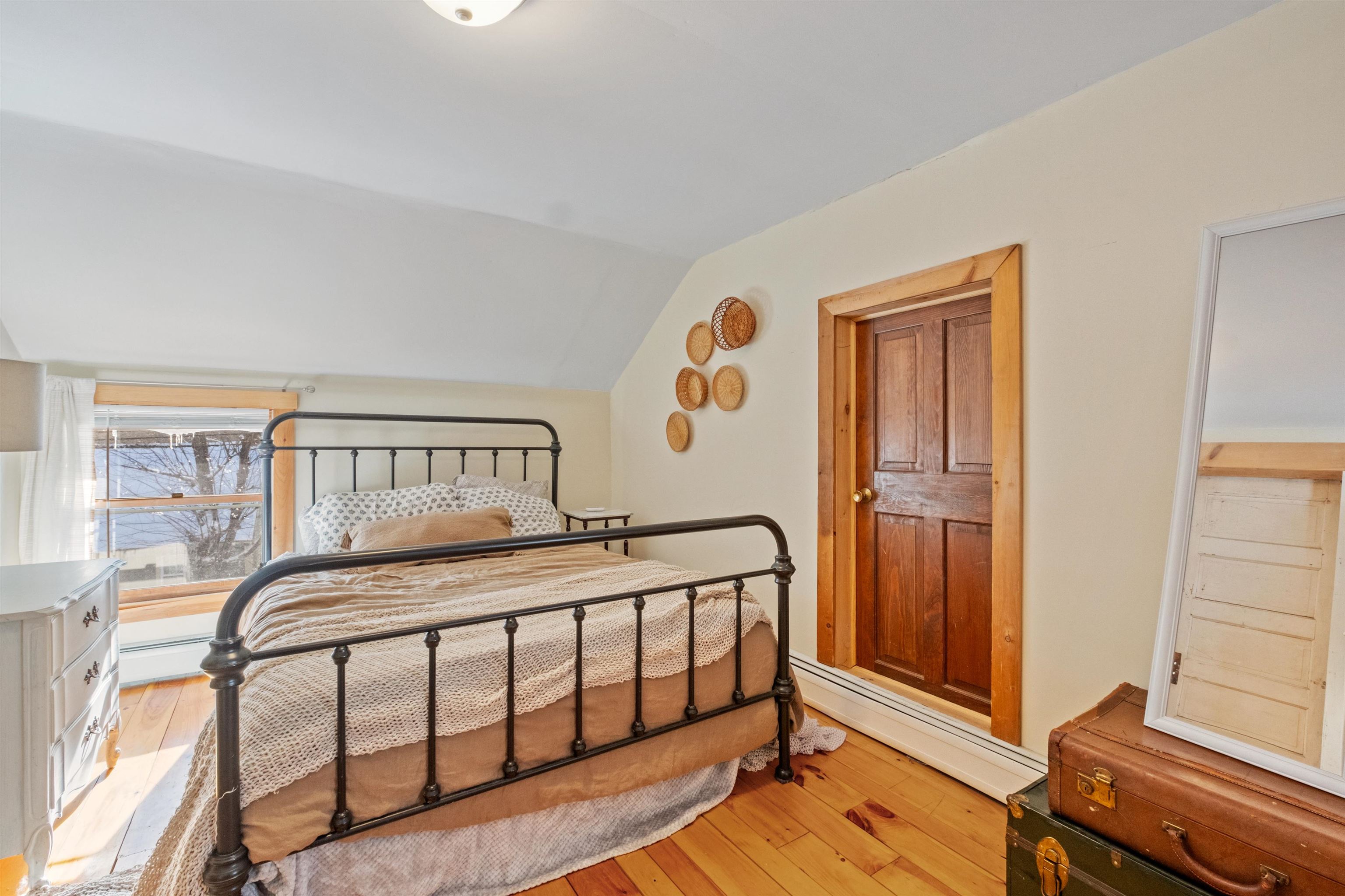 112 Town House Road