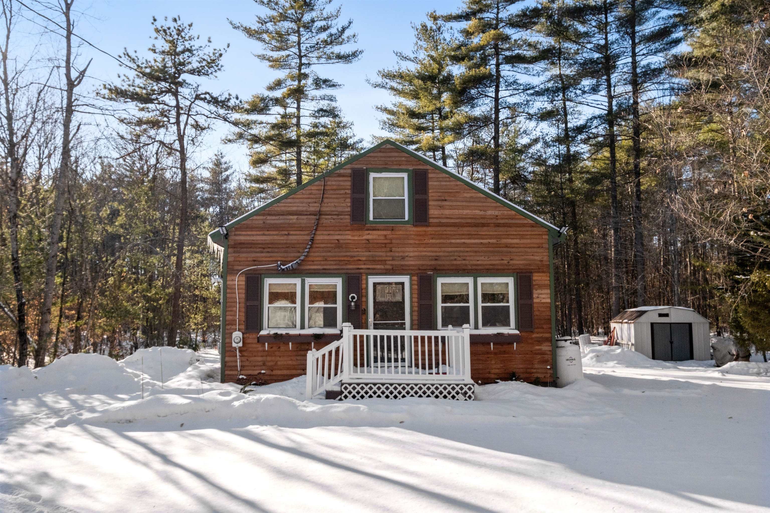 320 Maple Road