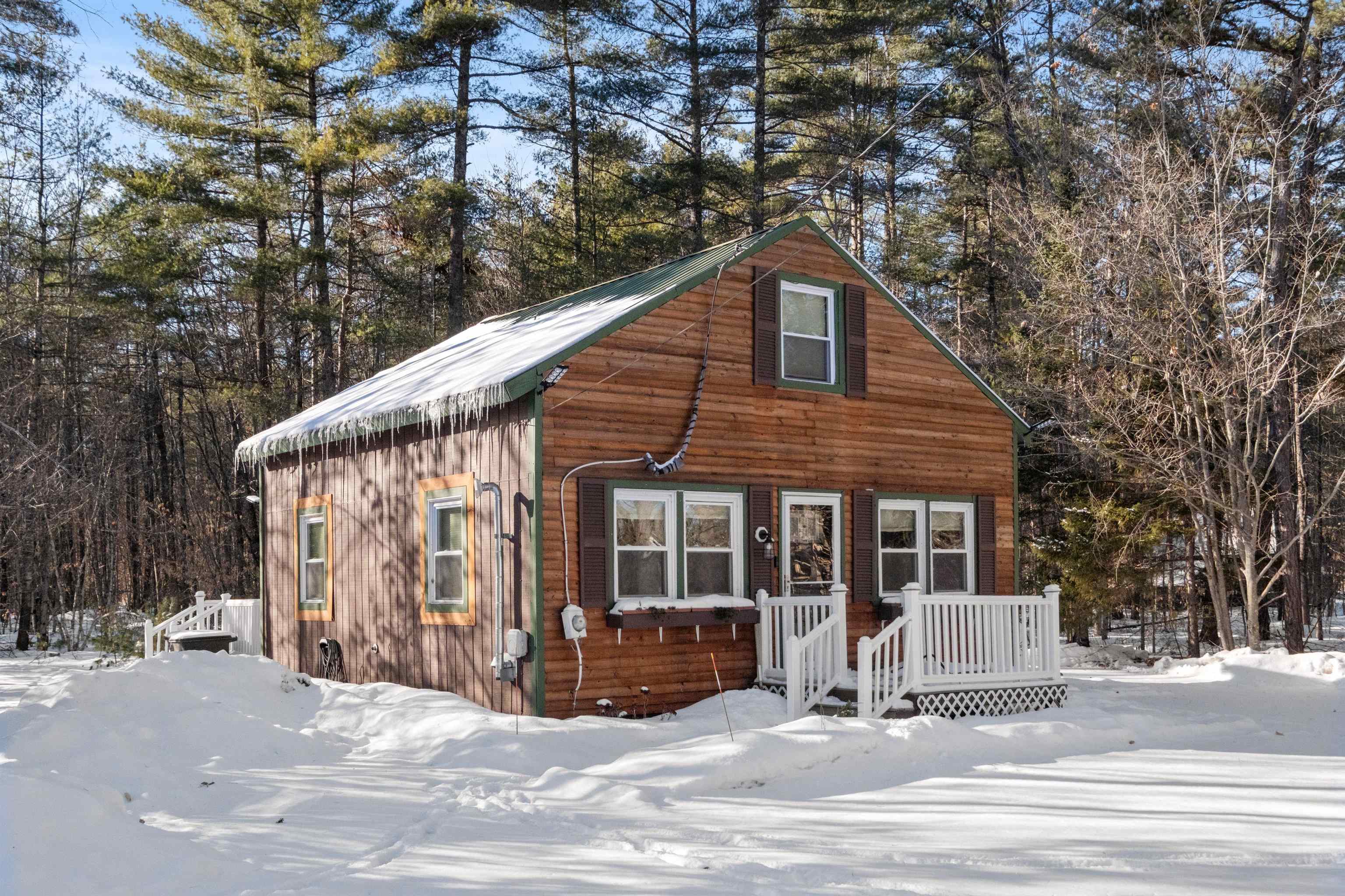 320 Maple Road