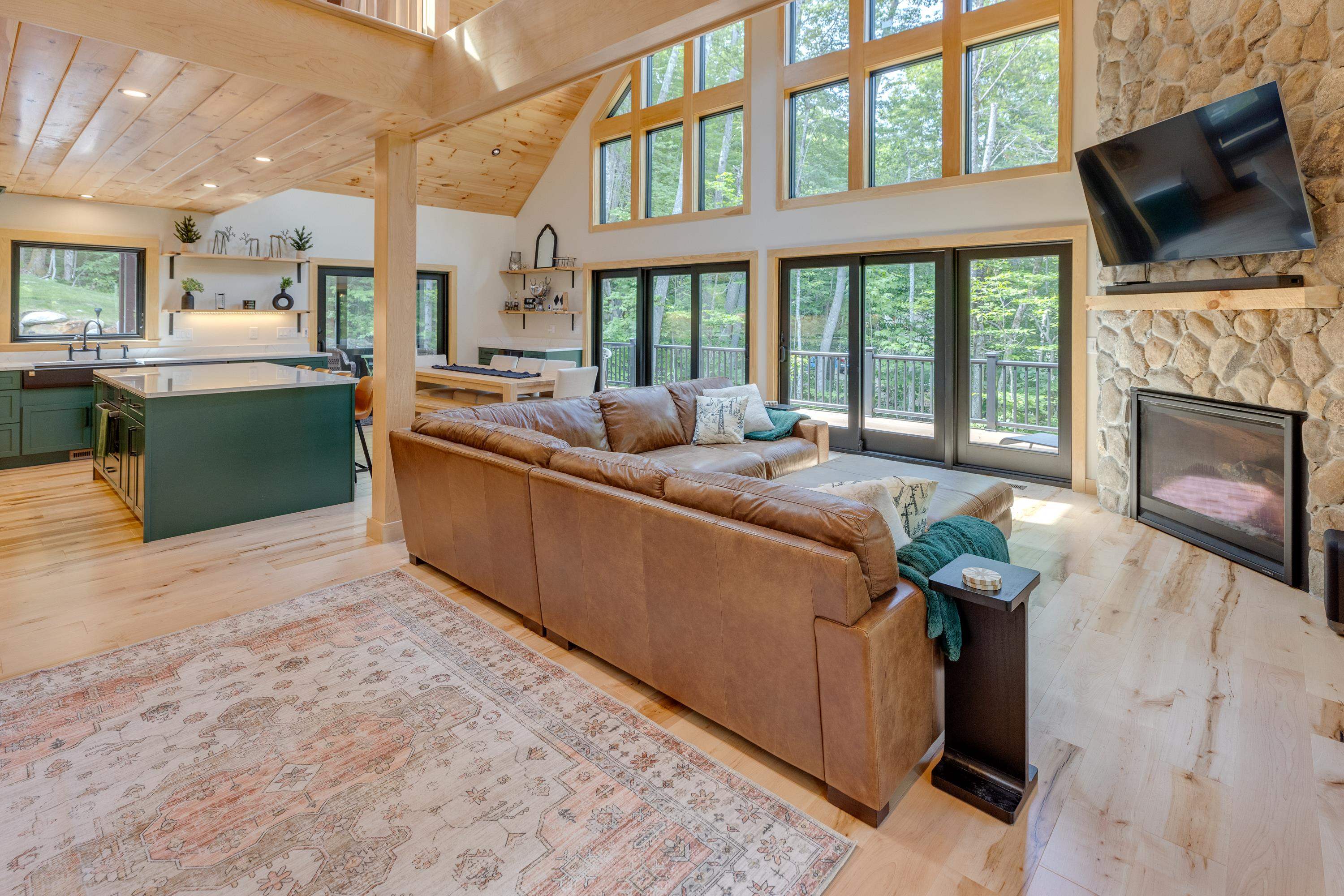 46 Summit Drive