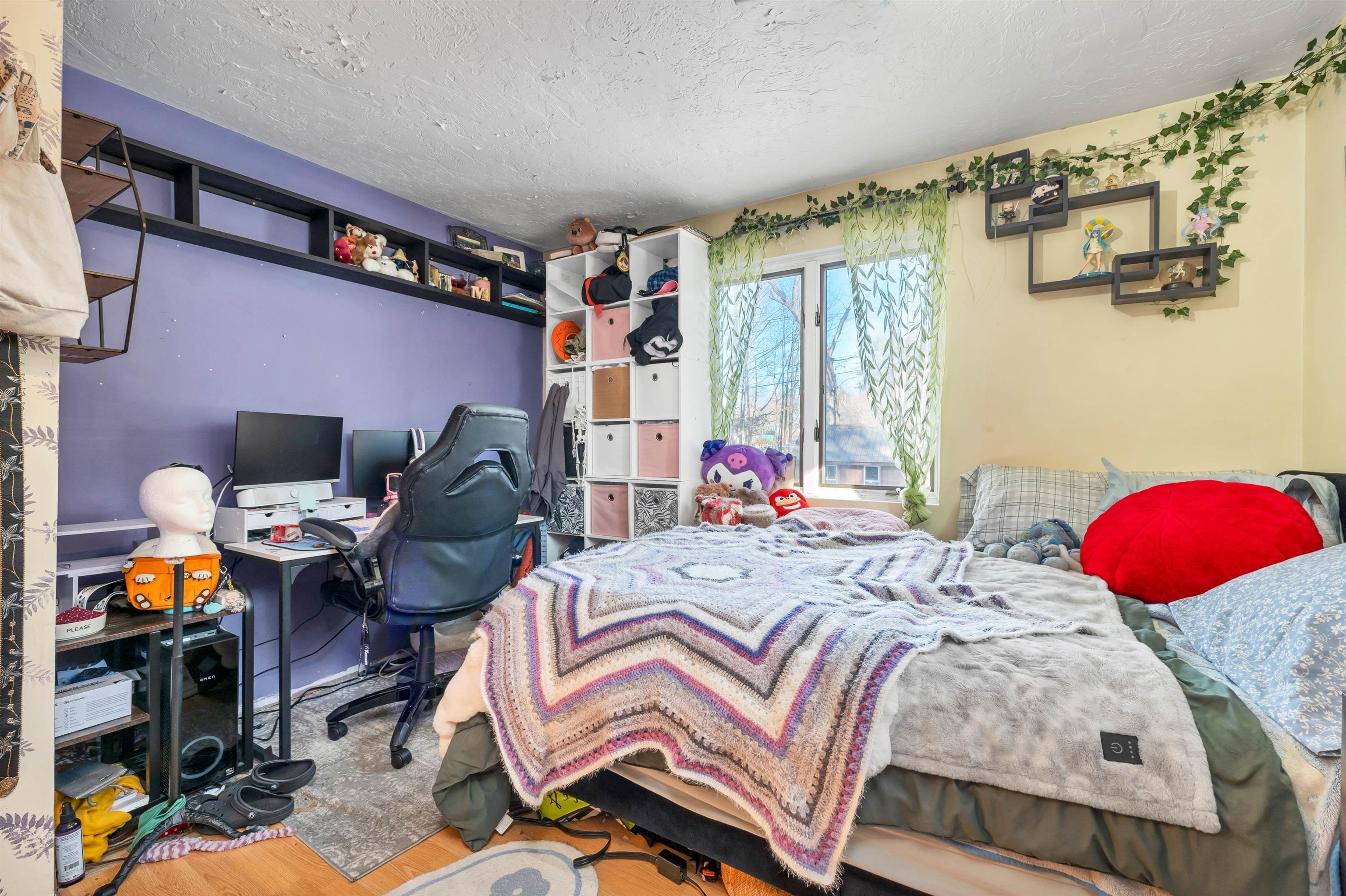 2 Hillrise Lane