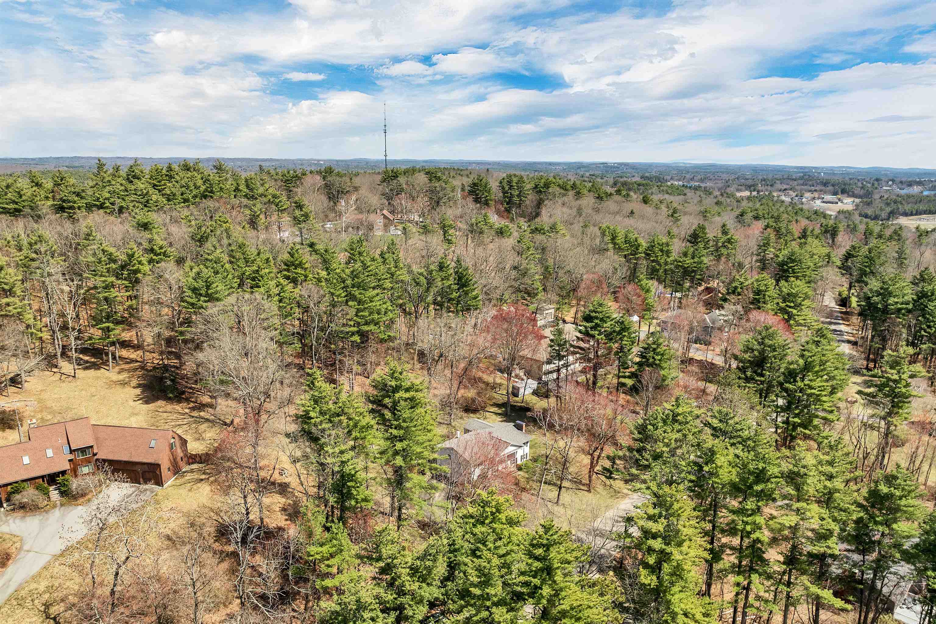 10 Mockingbird Hill Road