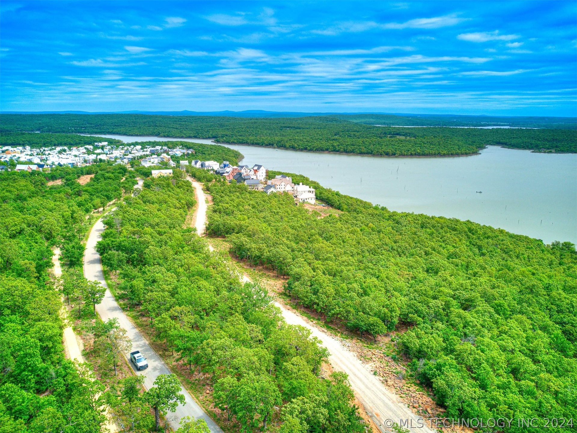 100 Ridgeline Drive