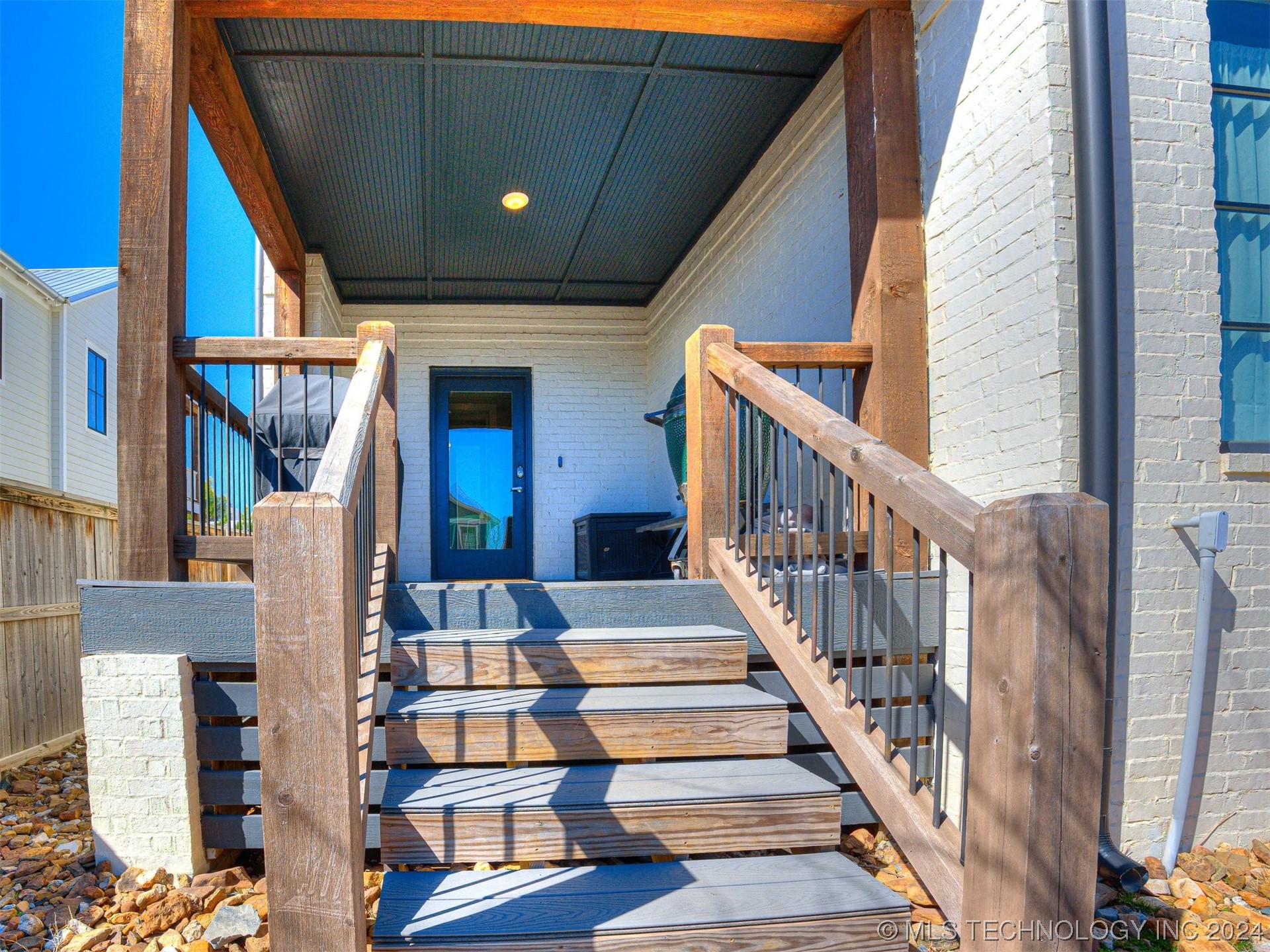 22 Redbud Street