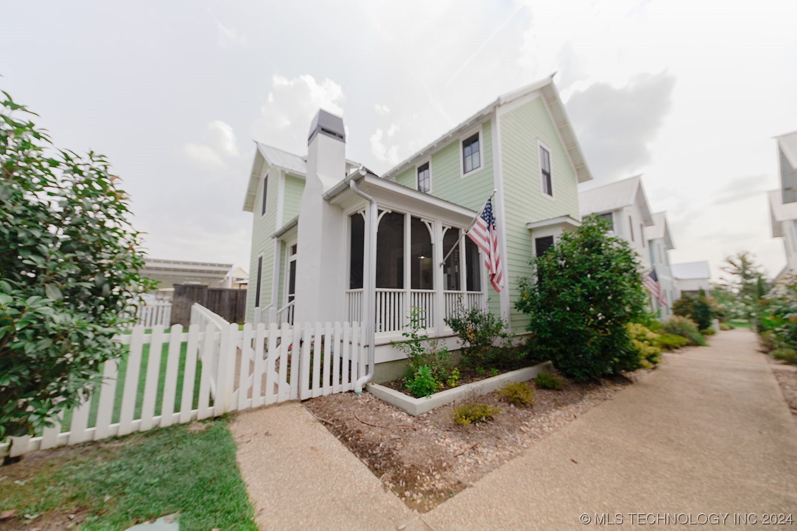 22 Redbud Lane B