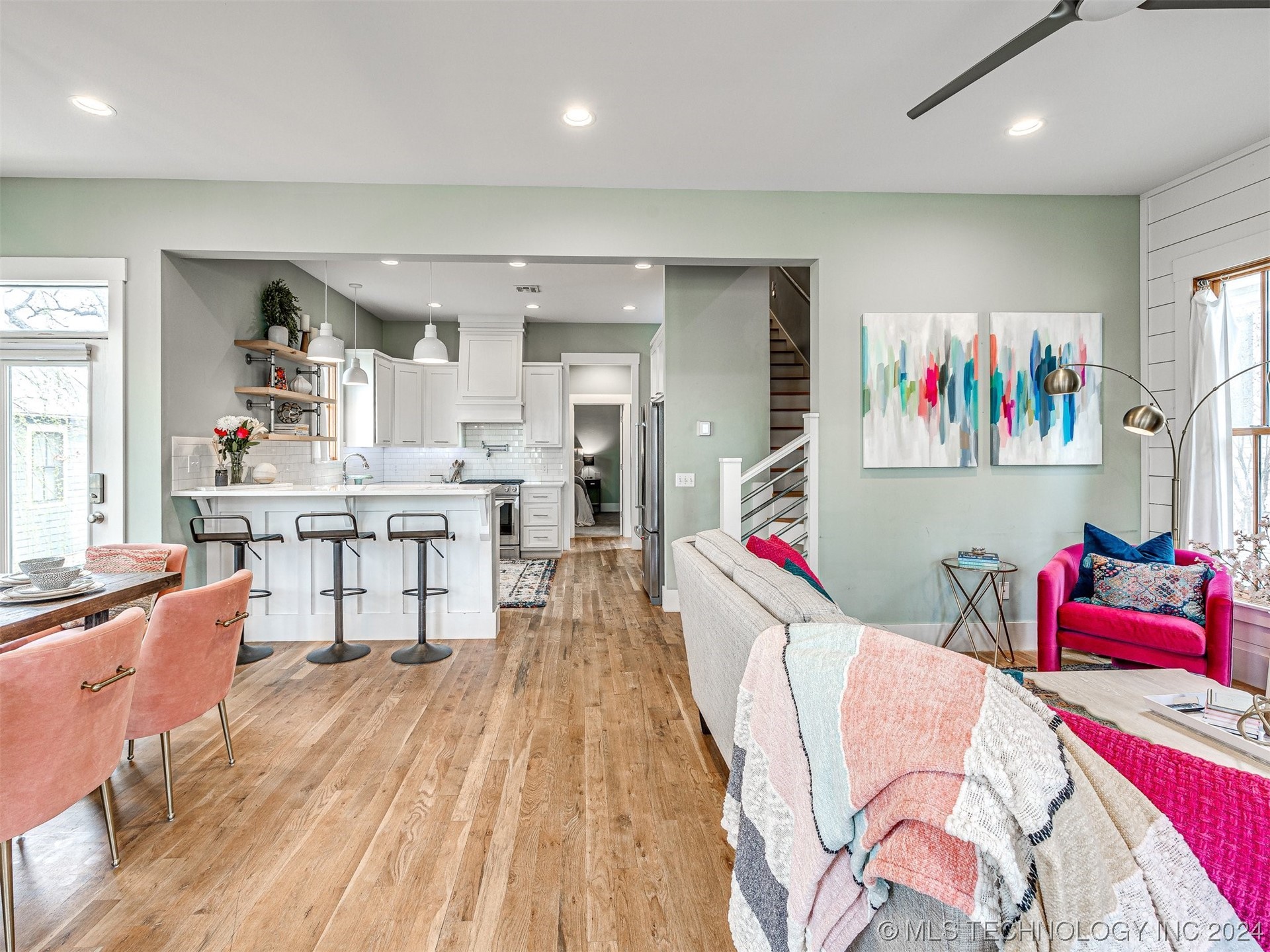 82 Lower Greenway