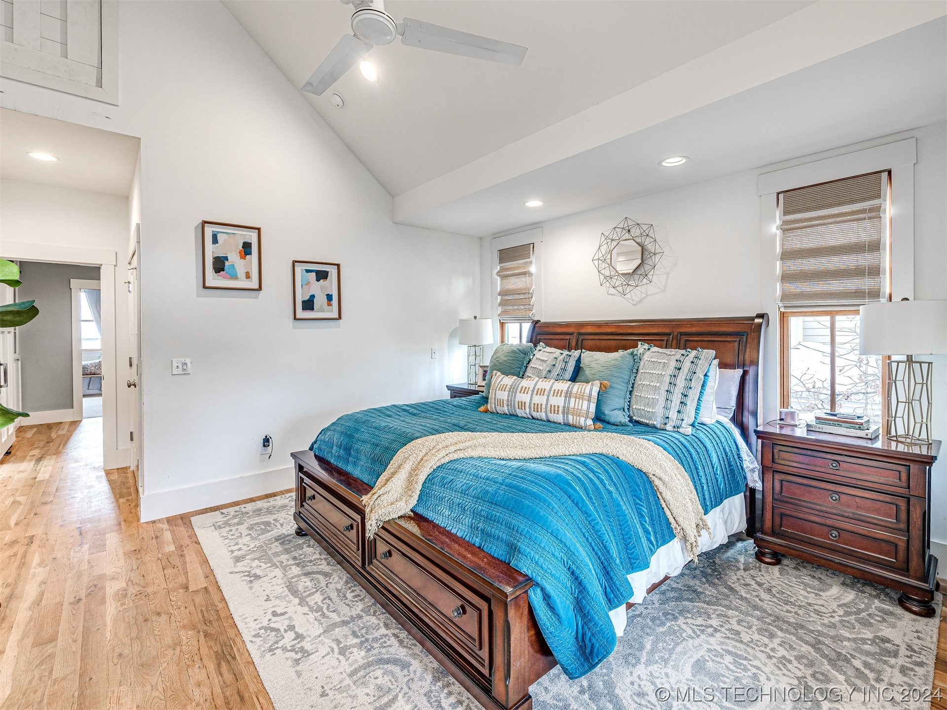 82 Lower Greenway