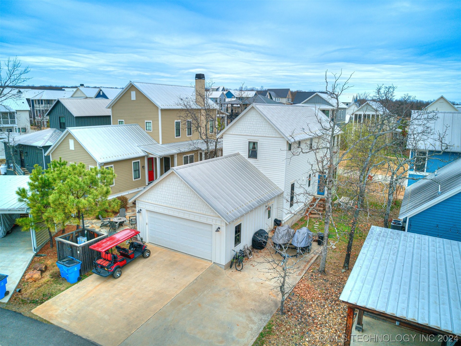 82 Lower Greenway