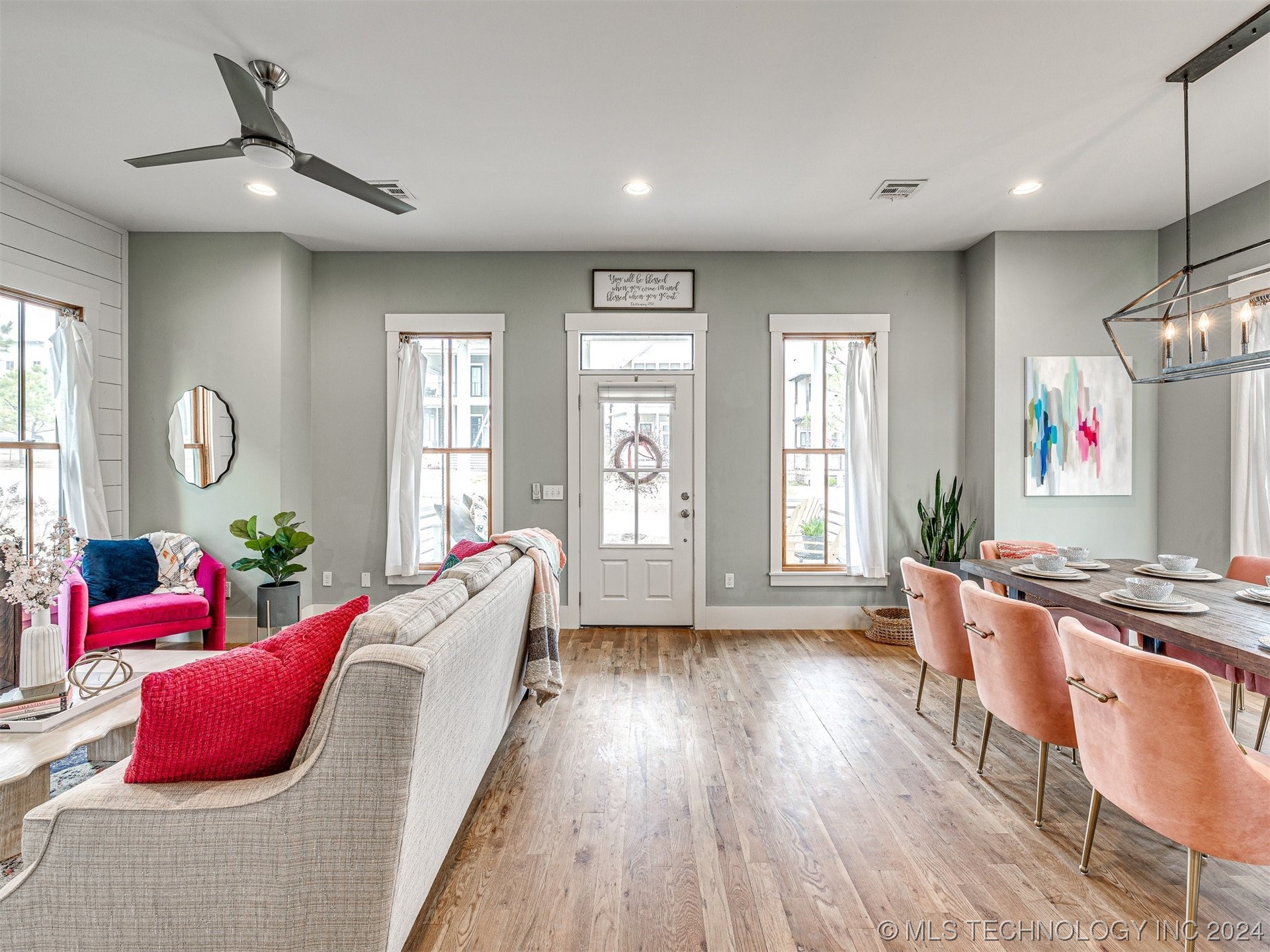 82 Lower Greenway