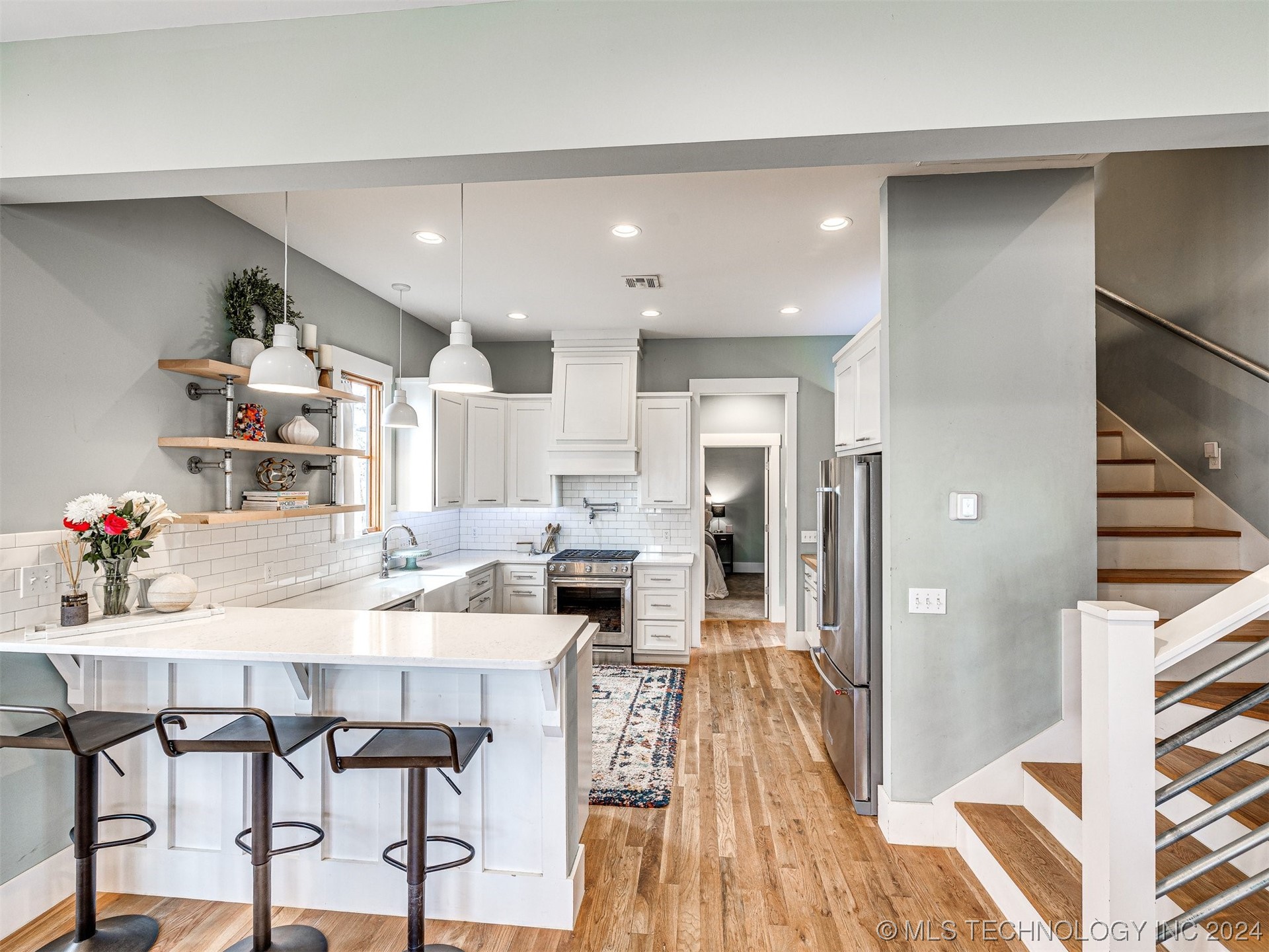 82 Lower Greenway